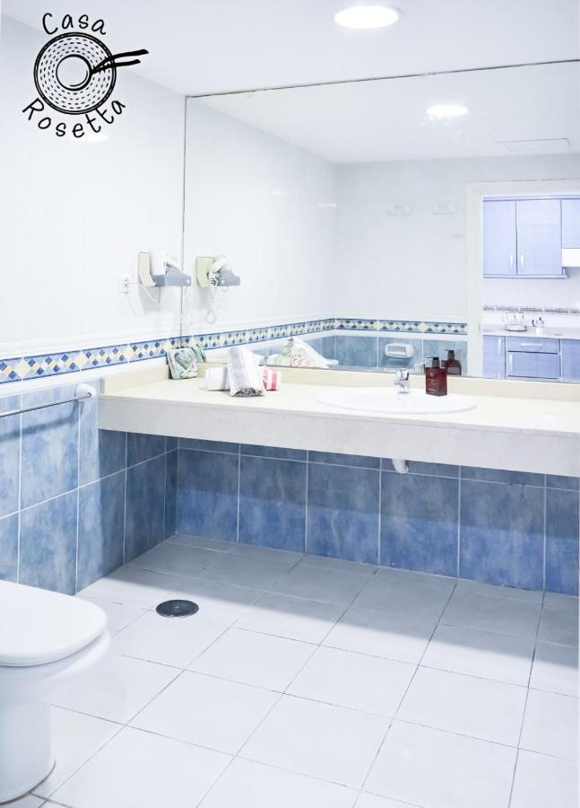 Family Casa Rosetta 4 Persons - Wifi And Pool Service คอร์ราเลโฮ ภายนอก รูปภาพ